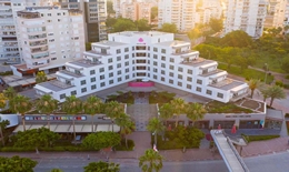 Hotel Akra V